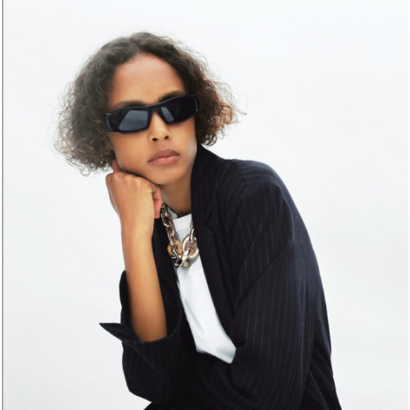 Zara Pinstripe Blazer Size Large (open front no belt) - Picture 2 of 8